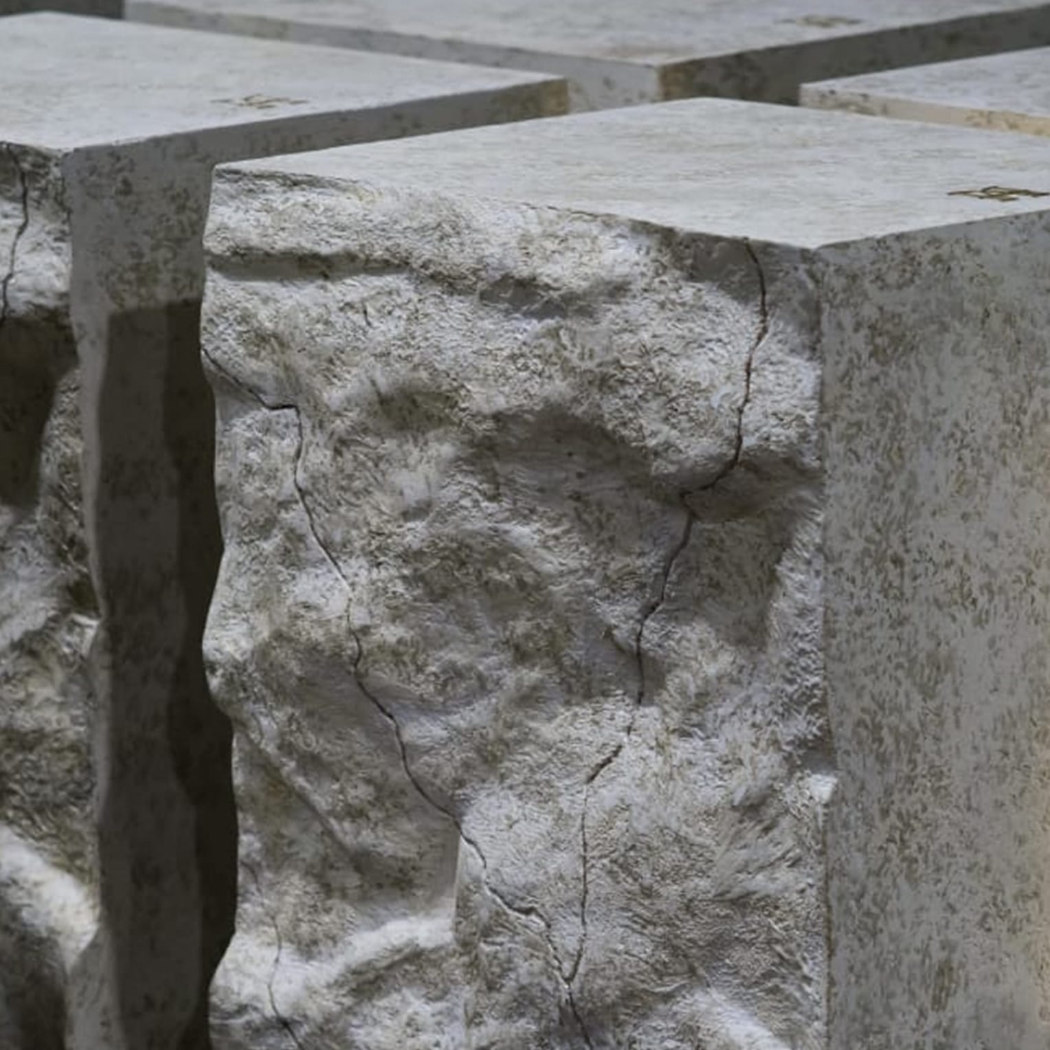 BETON finish20 - Surfaces Studio Decorative Finishes